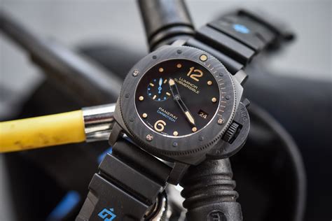 panerai luminor submersible 1950 carbotech.